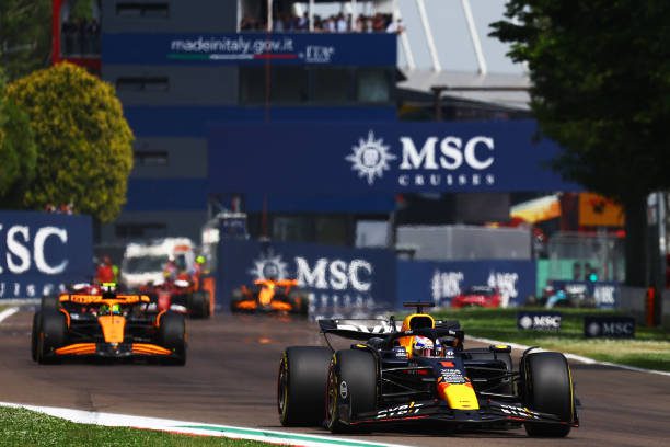 Verstappen and Norris on track at the Imola GP.