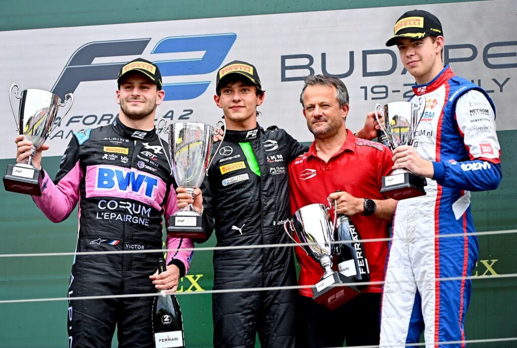 Victor Martins completes Formula 2 line-up